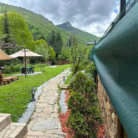 Cosy Mountain Villa In Nizepole ビトラ エクステリア 写真