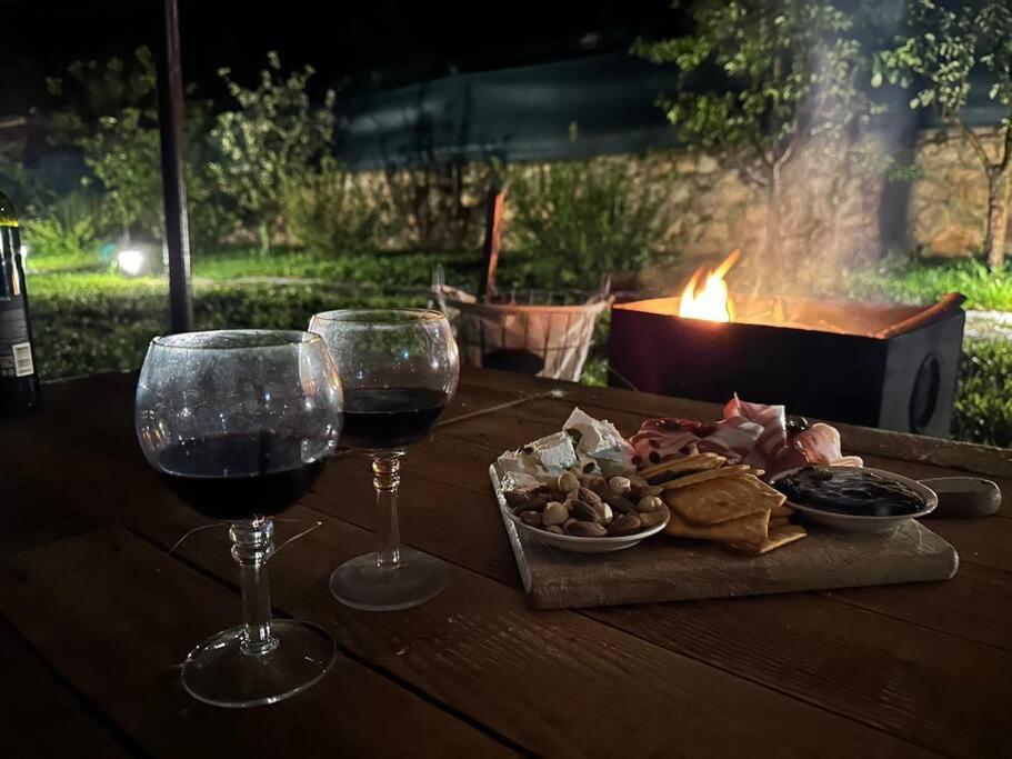 Cosy Mountain Villa In Nizepole ビトラ エクステリア 写真
